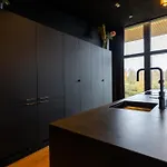 New Luxury By The River רובניימי
