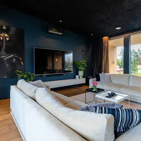 New Luxury By The River