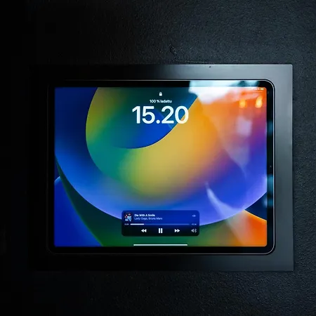 New Luxury By The River Willa