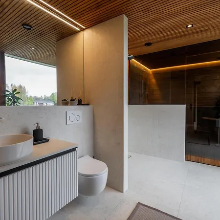 New Luxury By The River Willa