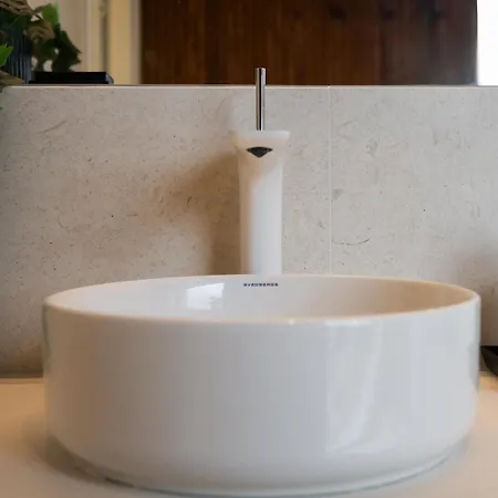 New Luxury By The River