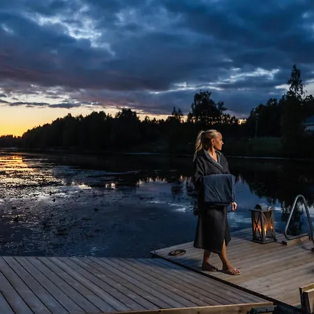 Willa New Luxury By The River Rovaniemi