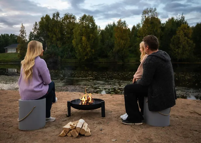 New Luxury By The River * 罗瓦涅米